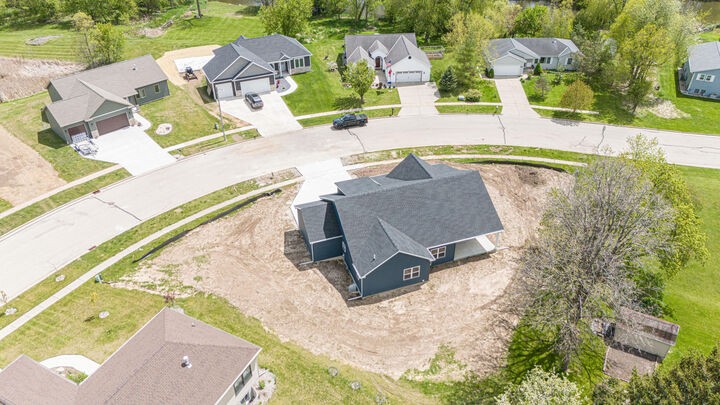 Property Photo:  116 River Ct  WI 53091 