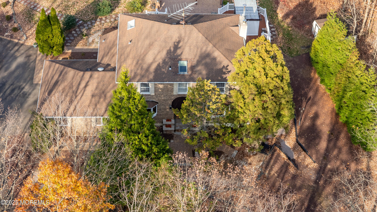 Property Photo:  8 Alpine Drive  NJ 08535 