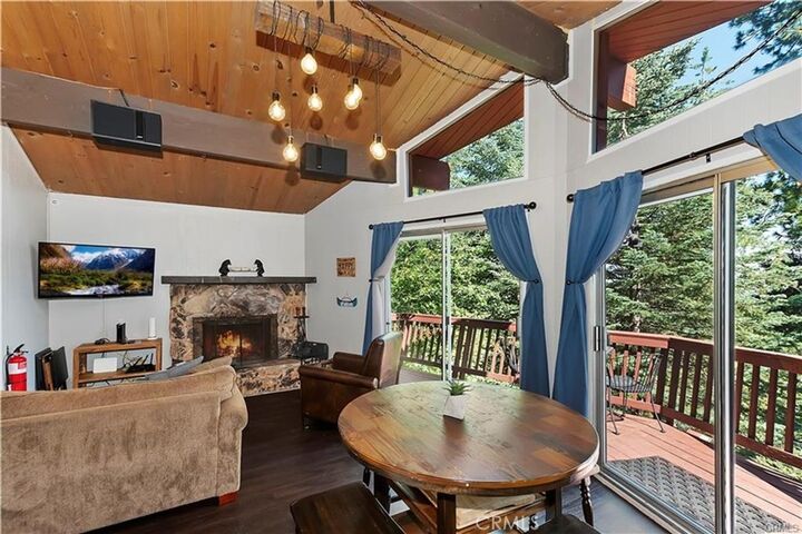 Property Photo: 28393 Larchmont CA 92352