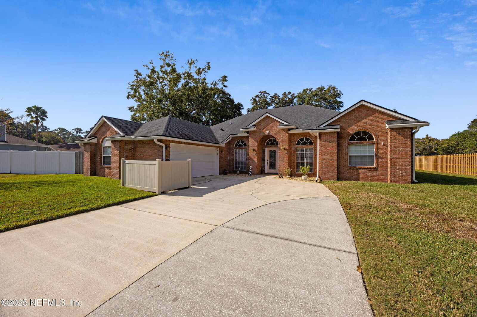 Property Photo: 86271 Riverwood Drive FL 32097