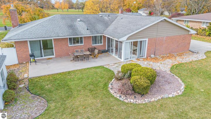 Property Photo:  424 Fairlane Drive  MI 48801 