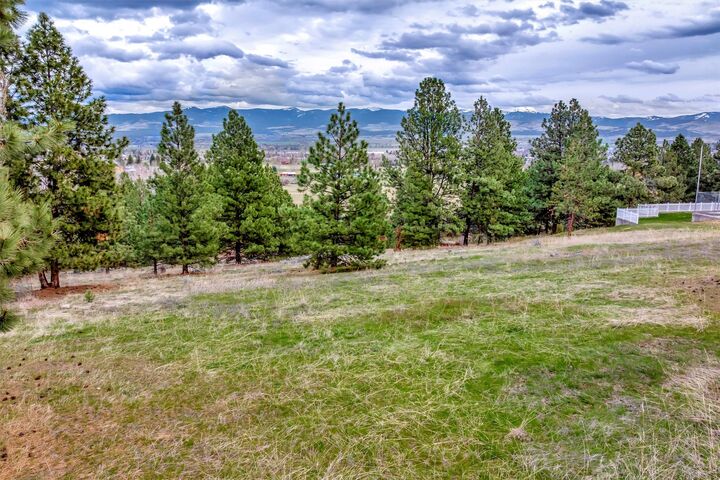 Property Photo: 242 Hilltop Drive MT 59840