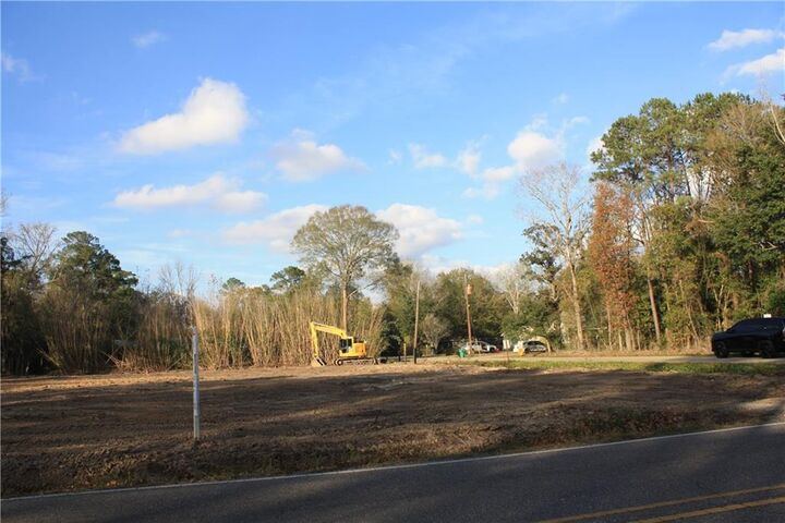 Property Photo:  1190 Brownswitch Road  LA 70461 