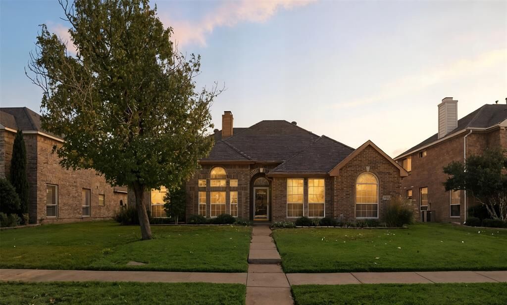 Property Photo: 8502 Linda Vista Drive TX 75088