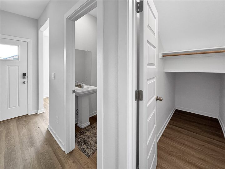 Property Photo: 5501 Selah Street AR 72764