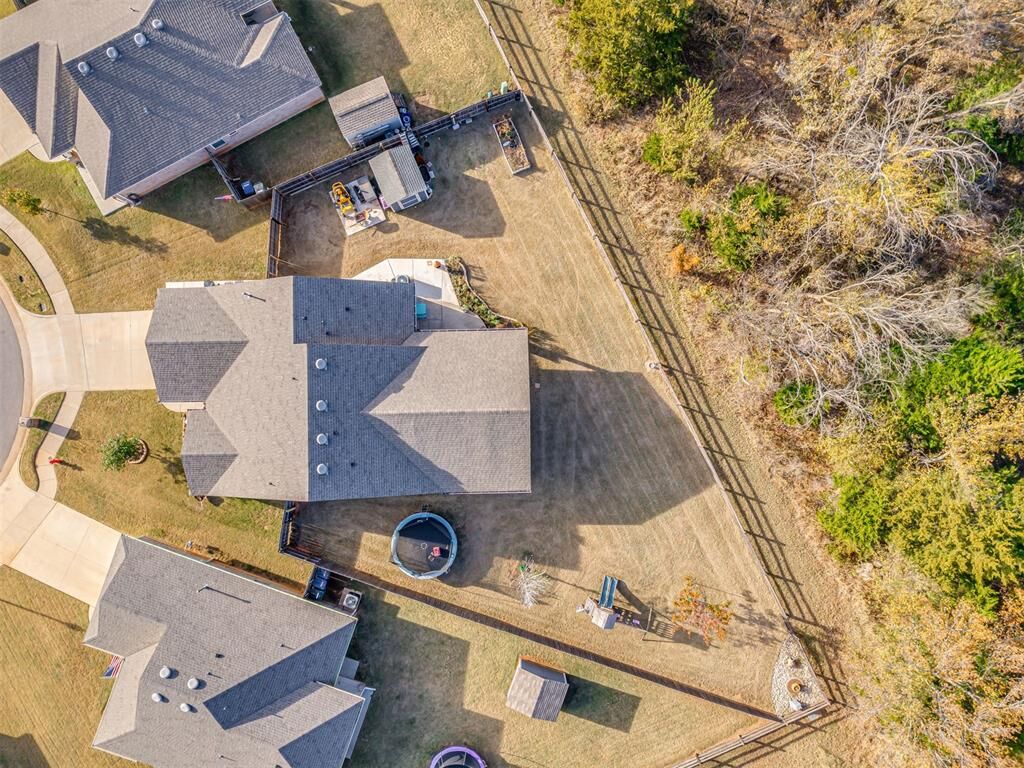 Property Photo:  11301 NW 133rd Street  OK 73078 