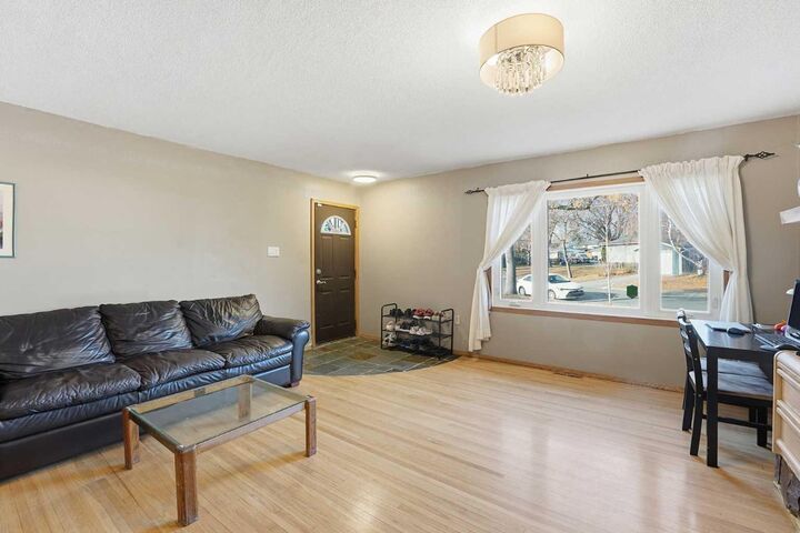 Property Photo: 2018 Cottonwood Crescent SE AB T2B 1R1