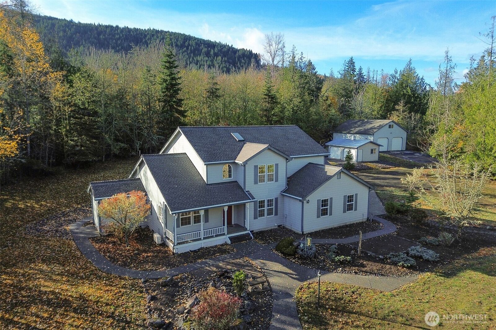 Property Photo: 62 Yellow Brick Road WA 98382