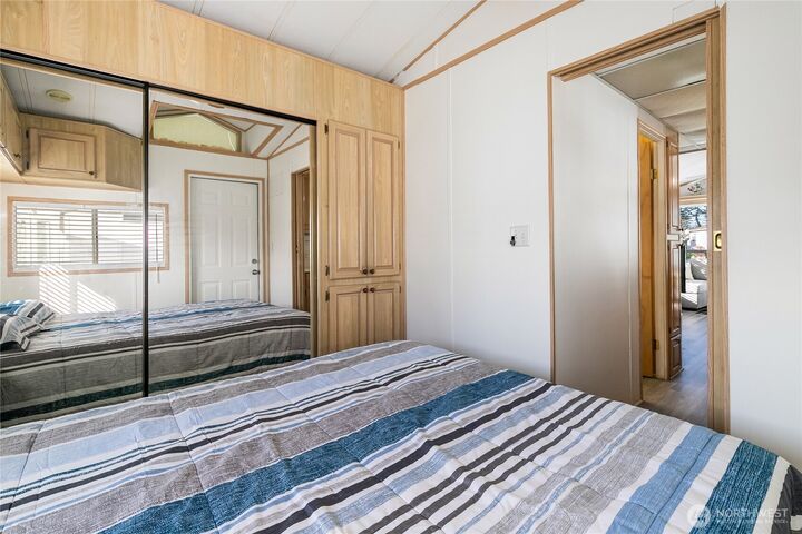 Property Photo: 7704 Birch Bay Drive 1211 WA 98030