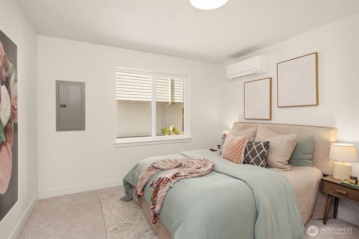 Property Photo: 1615 N 50th Street C WA 98103