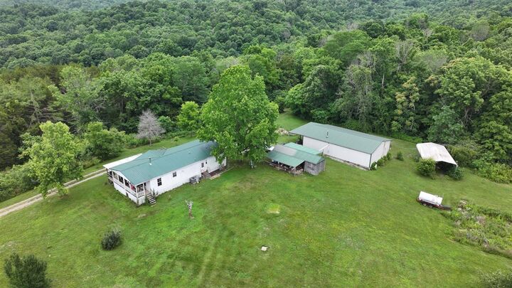 Property Photo: 1520 Gordon Branch Road KY 42166