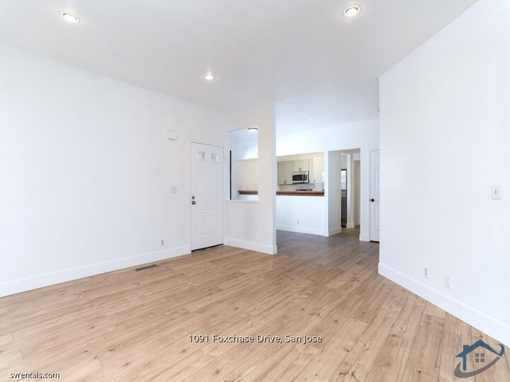 Property Photo:  1091 Foxchase Drive  CA 95123 