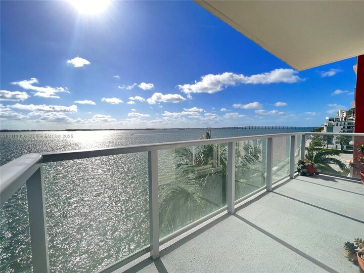 Property Photo:  1155 Brickell Bay Dr 510  FL 33131 