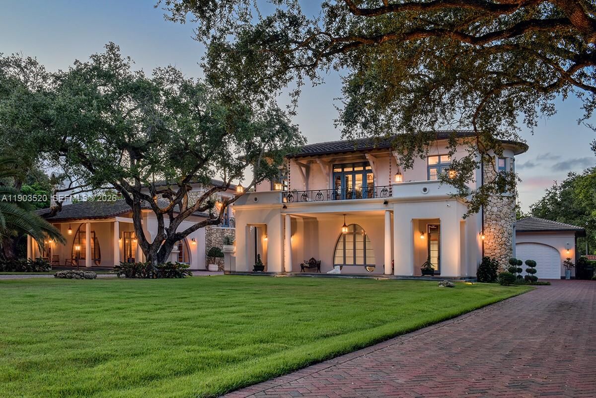 Property Photo:  5771 SW 94th St  FL 33156 