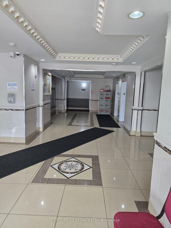 Property Photo: 7405 Goreway Drive 306 ON L4T 0A3