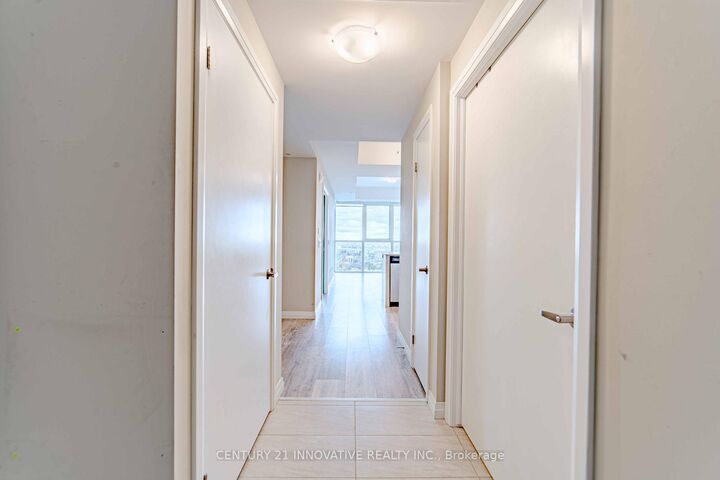 Property Photo:  108 Garment Street 2603  ON N2G 0E2 