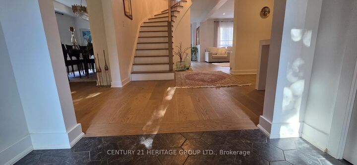 Property Photo:  337 Carruthers Avenue  ON L3X 2B7 