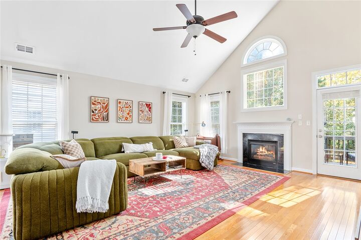 Property Photo: 5309 Queen Bishop Lane VA 23185