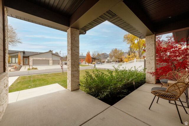 Property Photo: 1574 E Winward Dr UT 84117