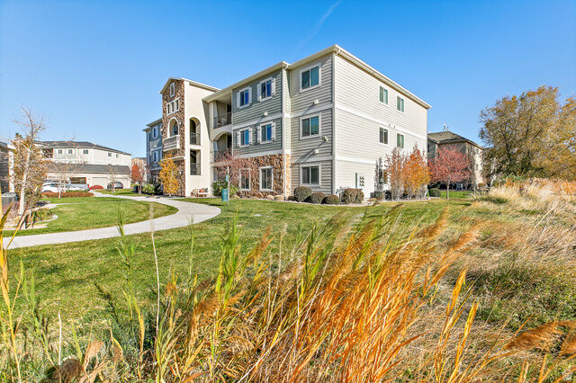 Property Photo:  169 W Ridge Rd  UT 84045 