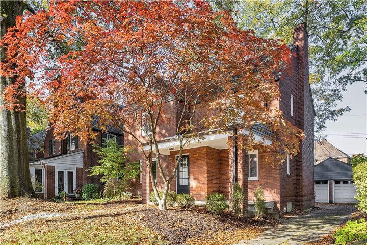 Property Photo:  130 Yorkshire Dr  PA 15208 