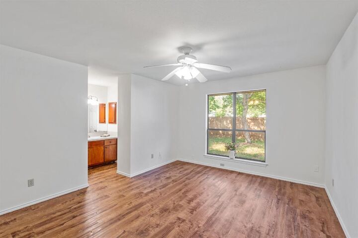 Property Photo: 1802 Dixie Lane TX 78664