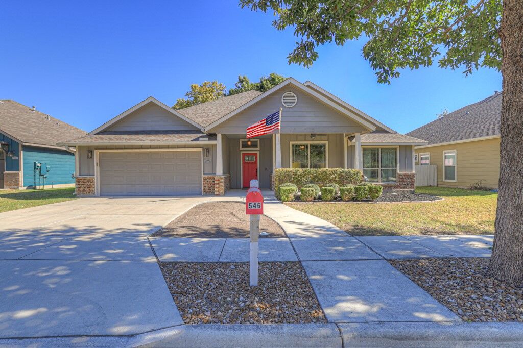 Property Photo:  546 Melissa Lane  TX 78130 