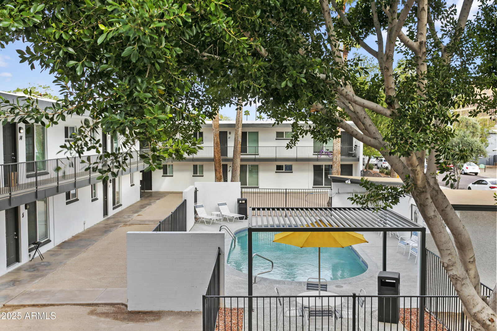 Property Photo: 2014 W Berridge Lane AZ 85015