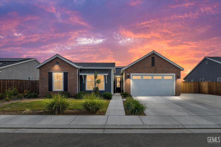 Property Photo:  3110 Plaza Pines Lane  CA 93263 