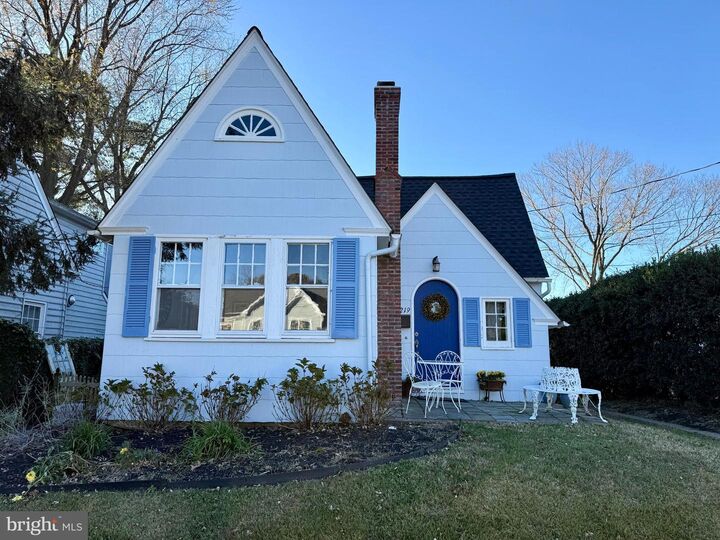Property Photo:  219 Glen Avenue  MD 21401 