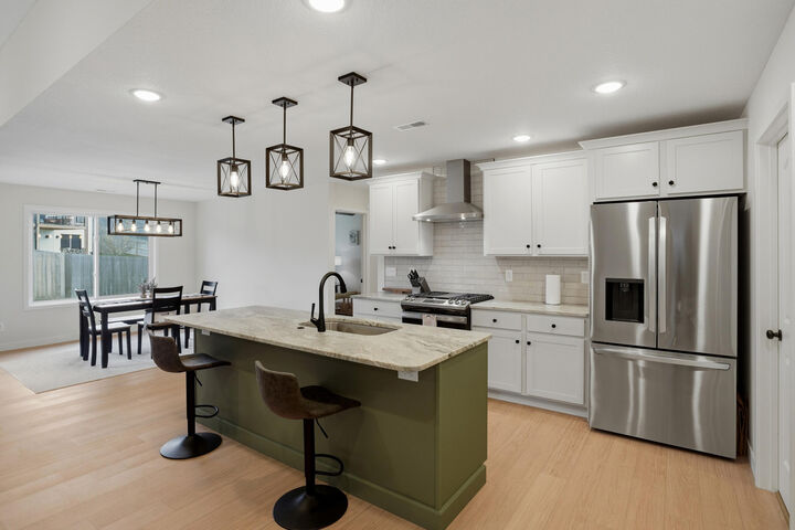 Property Photo: 3308 Gray Birch Dr MO 65202