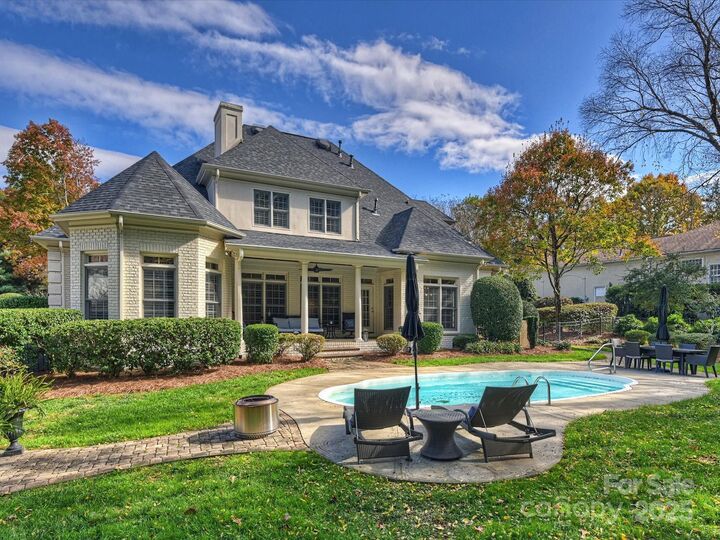 Property Photo: 5522 Challis View Lane NC 28226