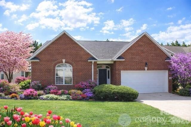 Property Photo: 1304 Overhill Road NC 28144
