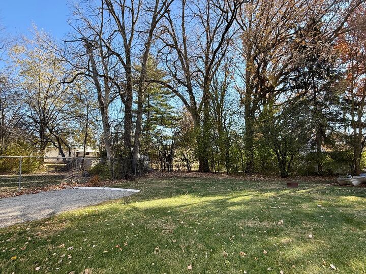 Property Photo: 981 Bellefontaine Avenue OH 43302