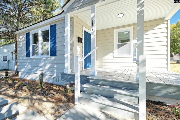 Property Photo: 2905 Edgewood Ave SC 29204