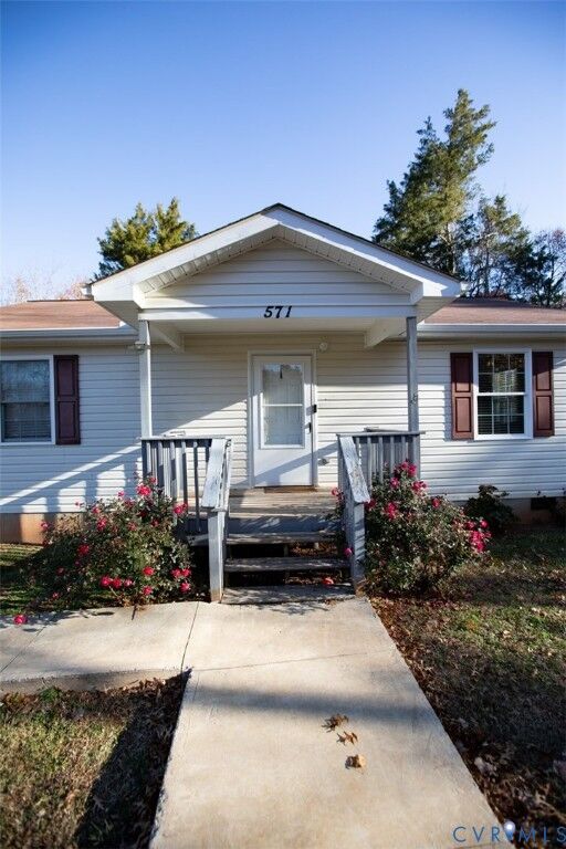 Property Photo:  571 Five Forks Road  VA 23958 