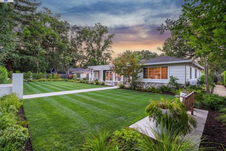 Property Photo:  55 Cora Ct  CA 94597 