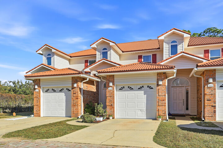 Property Photo:  524 Valparaiso Parkway Unit B  FL 32580 