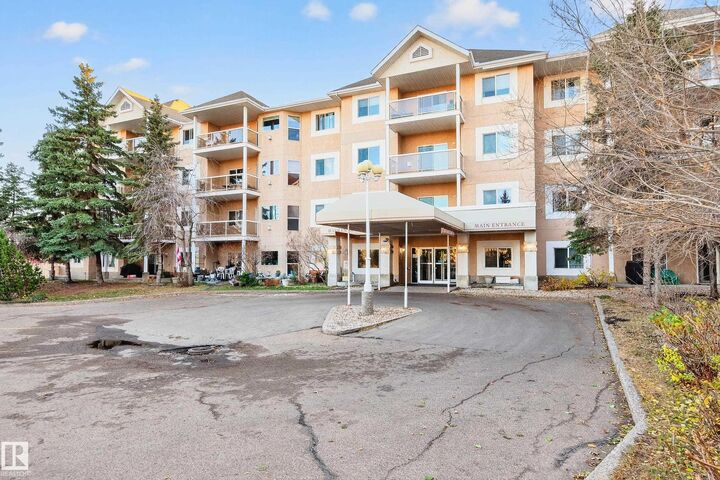 Photo de la propriété:  10511 42 Avenue NW 301  AB T6J 7G8 