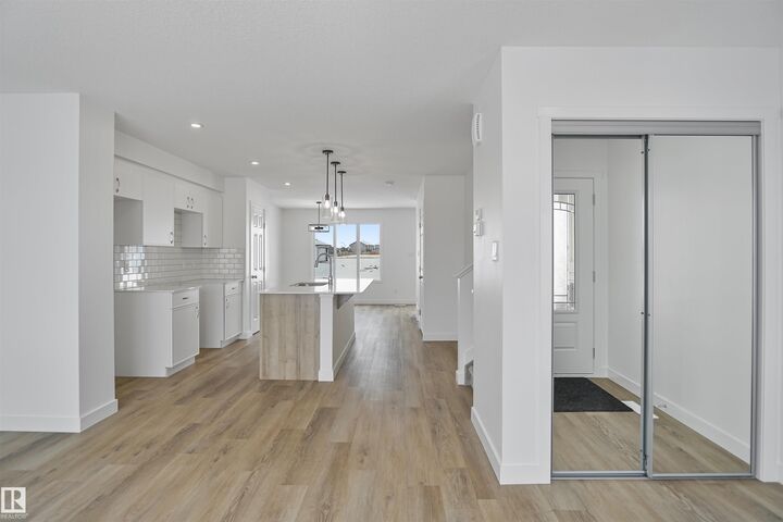 Property Photo:  29 Ficus Way  AB T8L 4M1 