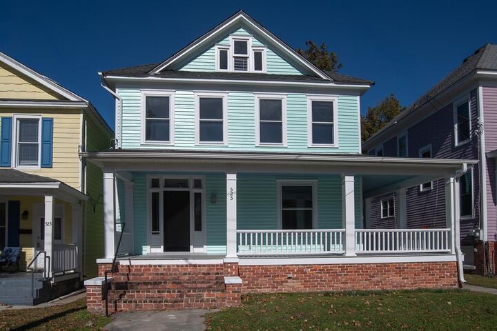 Property Photo:  525 Monroe Ave  VA 23310 