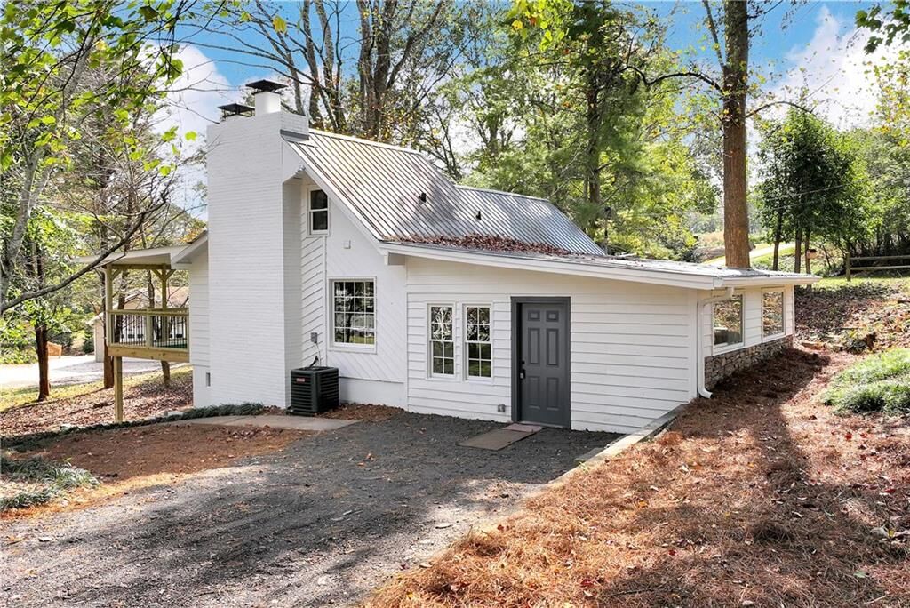 Property Photo:  75 Lake Drive  GA 30534 