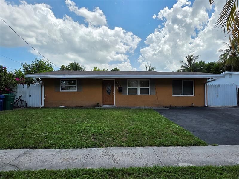 Property Photo:  4540 NW 26th St  FL 33313 