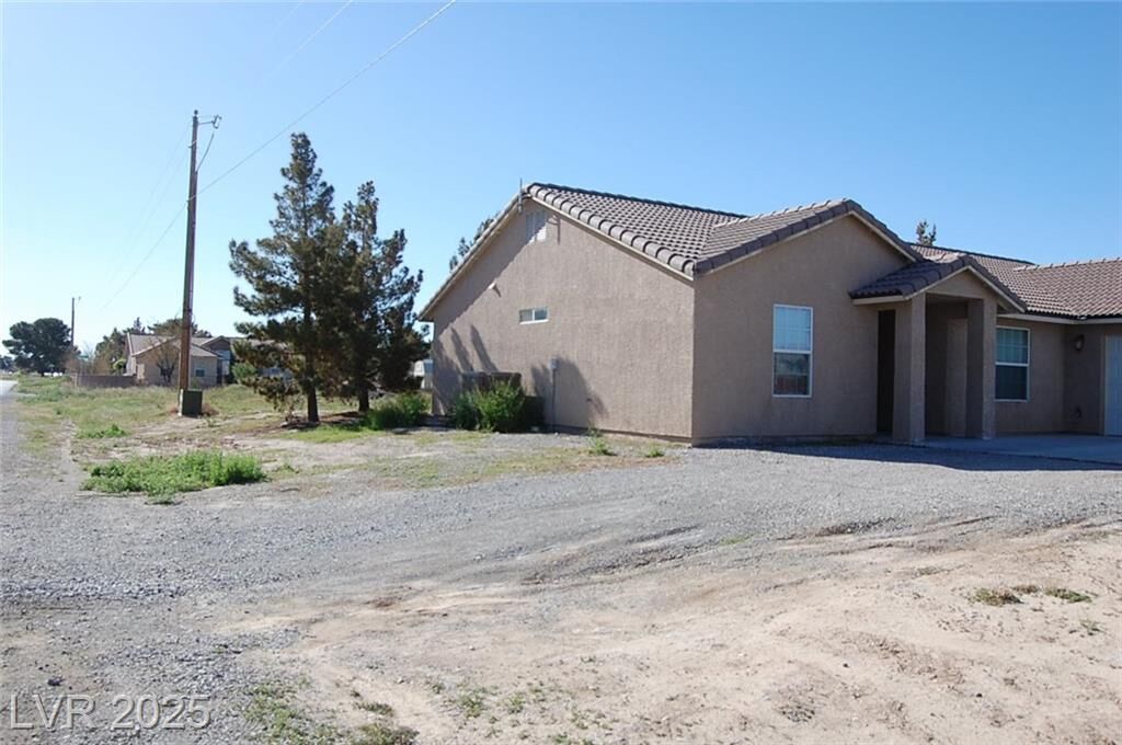 Property Photo: 1601 Zelzah Avenue NV 89048
