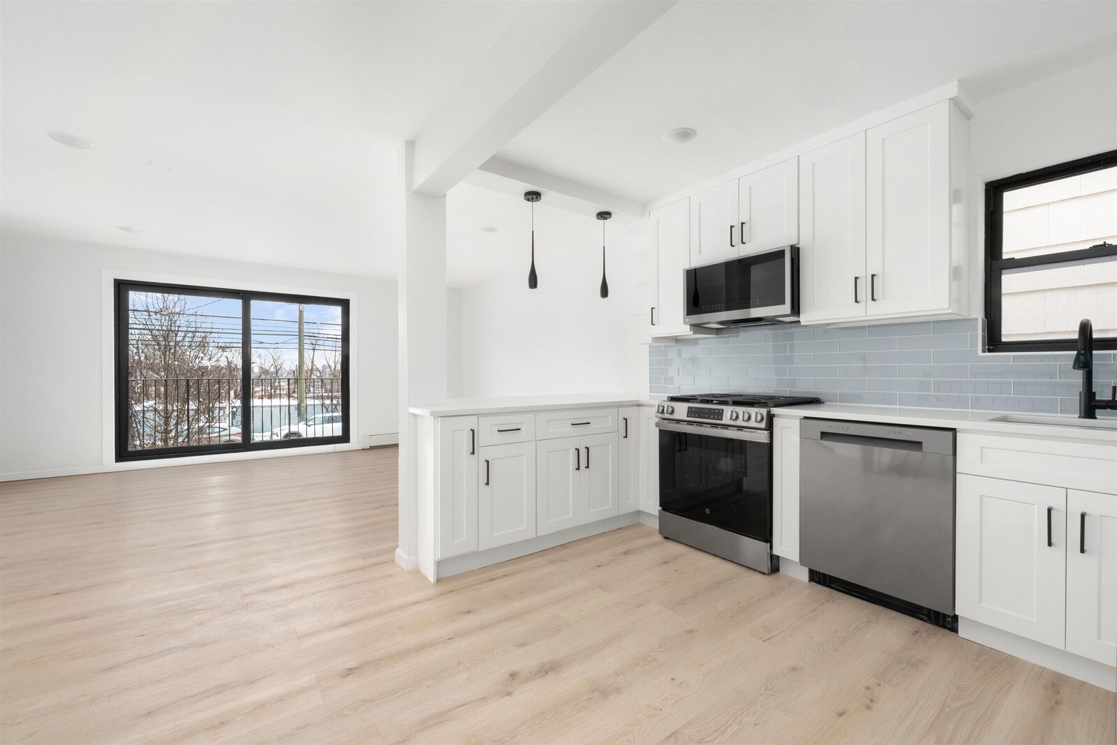 Property Photo: 503 Palisade Ave 1 NJ 07087