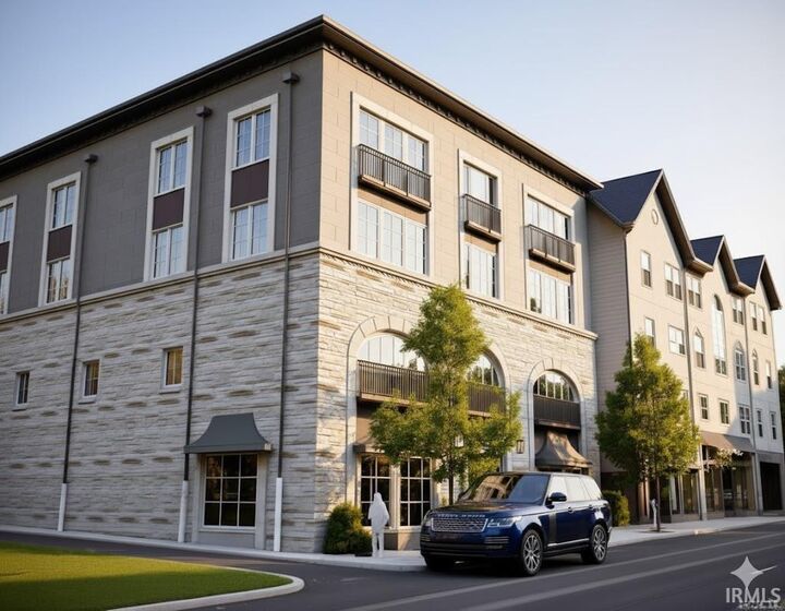 Property Photo:  115 N Washington St Unit 401  IN 47408 