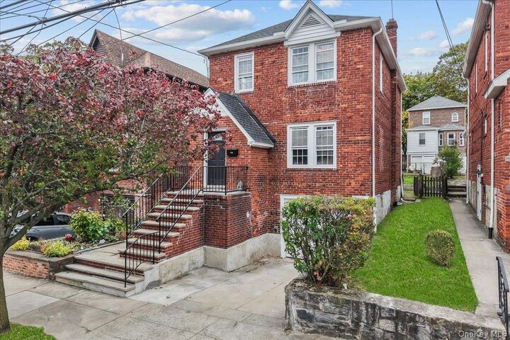 128 Kimball Terrace  Yonkers NY 10704 photo
