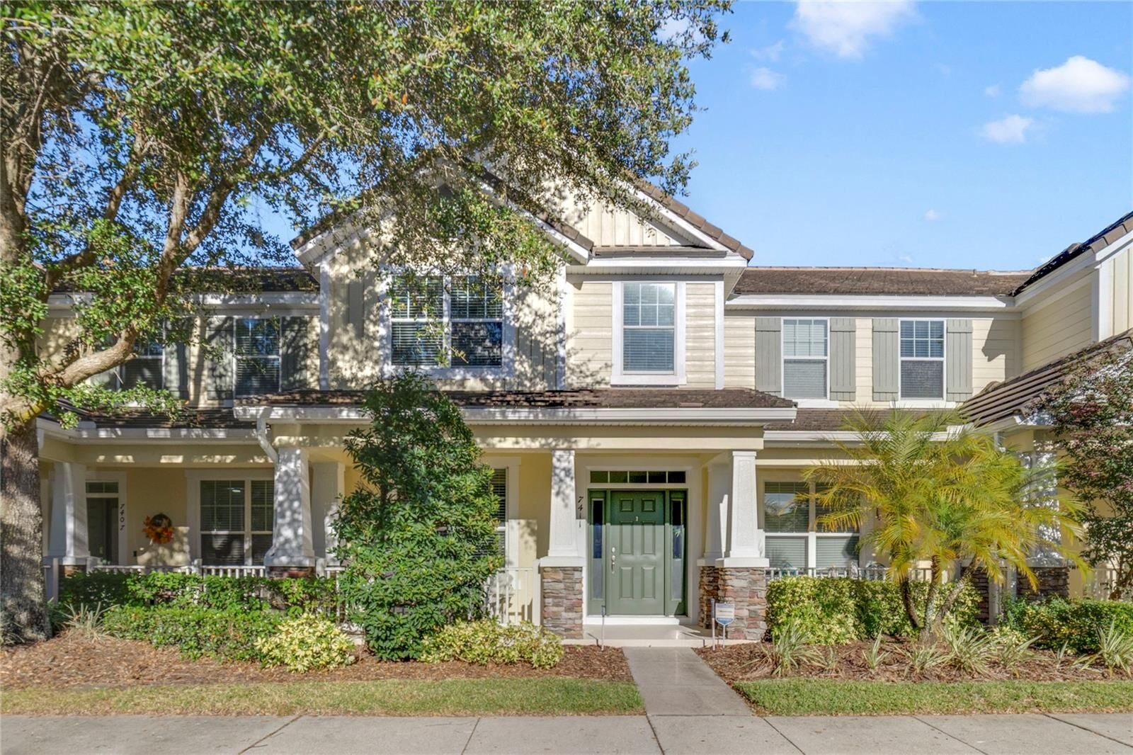 Property Photo: 7411 Ripplepointe Way FL 34786