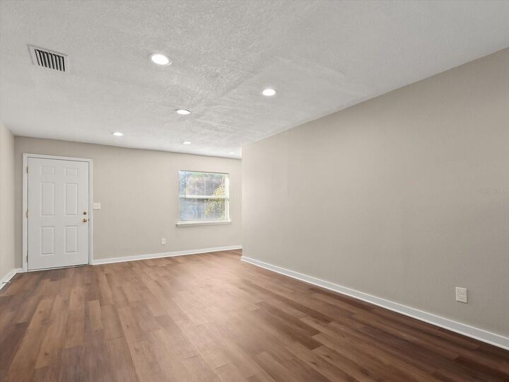 Property Photo: 540 E Highland Avenue FL 34711