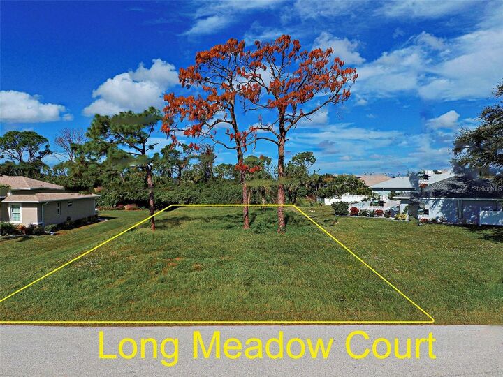 Property Photo: 3 Long Meadow Court FL 33947